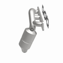 Load image into Gallery viewer, MagnaFlow Direct Fit Catalytic Converter 01-06 Escape 3.0 with oil