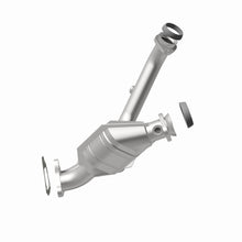 Load image into Gallery viewer, MagnaFlow Direct Fit Catalytic Converter 01-04 Explorer OEM