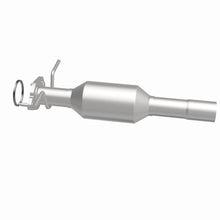 Load image into Gallery viewer, MagnaFlow Direct Fit Catalytic Converter 06 Focus ZX3 2.0/2.3L OEM