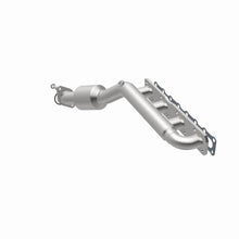 Load image into Gallery viewer, MagnaFlow Direct Fit Catalytic Converter 07 Titan 5.6L P/S manif OEM