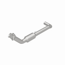 Load image into Gallery viewer, MagnaFlow Direct Fit Catalytic Converter OEM 05-08 Ford F150 4.2L V6 (Drivers Side)