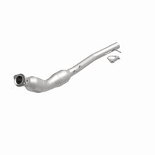 Load image into Gallery viewer, MagnaFlow Direct Fit Catalytic Converter 06-08 Range Rover P/S OEM