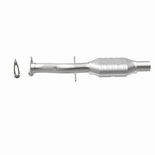Load image into Gallery viewer, MagnaFlow Direct Fit Catalytic Converter Blazer-Jimmy 95
