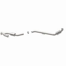 Load image into Gallery viewer, MagnaFlow Direct Fit Catalytic Converter 2003 Mercedes CLK320 3.2L