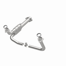 Load image into Gallery viewer, MagnaFlow Direct Fit Catalytic Converter GM 1500/2500/Suburban 5.0L