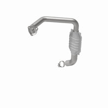 Load image into Gallery viewer, MagnaFlow Direct Fit Catalytic Converter 99 GM Express Van DS 5.7L