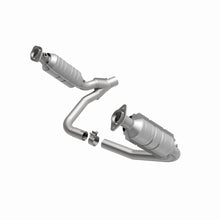 Load image into Gallery viewer, MagnaFlow Direct Fit Catalytic Converter Dakota 05-06 6 3.7L