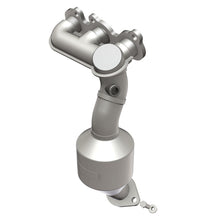 Load image into Gallery viewer, MagnaFlow Direct Fit Catalytic Converter 04-06 Lexus RX330 3.3L D/S