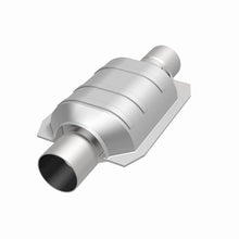 Load image into Gallery viewer, MagnaFlow Universal Catalytic Converter 2.25 W/Single O2 Boss