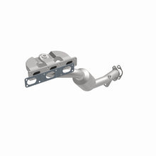 Load image into Gallery viewer, MagnaFlow Direct Fit Catalytic Converter BMW 04-05 330XI 3.0L / 04-06 X3 2.5L/3.0L