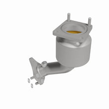 Load image into Gallery viewer, MagnaFlow Direct Fit Catalytic Converter 2007-2012 ALTIMA 3.5 L Underbody