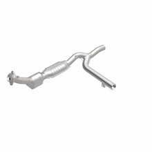 Load image into Gallery viewer, MagnaFlow Direct Fit Catalytic Converter 01-03 F150 5.4 Passenger Side OEM