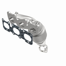 Load image into Gallery viewer, MagnaFlow Direct Fit Catalytic Converter 11-12 Kia Sedona 3.5L OEM Grade Manifold