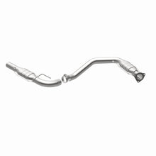 Load image into Gallery viewer, MagnaFlow Direct Fit Catalytic Converter 03-05 Express 2500 4.8L Driver Side