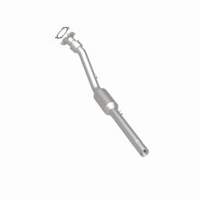 Load image into Gallery viewer, MagnaFlow DF Cat Conv 99-04 VW Beetle T/C GLX Turbo S / 99-03 Golf T/C GLS GTI / 99-03 Jetta T/C GLS