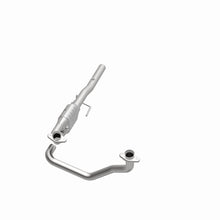 Load image into Gallery viewer, MagnaFlow Direct Fit Catalytic Converter 96-99 Ram 1500/2500/3500