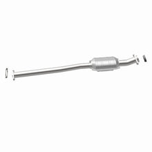 Load image into Gallery viewer, MagnaFlow Direct Fit Catalytic Converter Chevrolet-Geo 2001