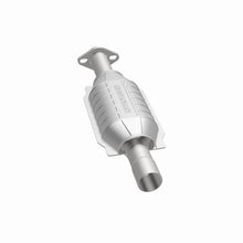 Load image into Gallery viewer, MagnaFlow Direct Fit Catalytic Converter GM