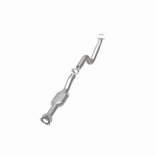 Load image into Gallery viewer, MagnaFlow Direct Fit Catalytic Converter 03-07 GM 2500/3500 P/S OEM