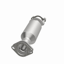 Load image into Gallery viewer, MagnaFlow Direct Fit Catalytic Converter 07-10 Hyundai Elantra 2.0L (Not for sale in California)