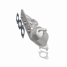 Load image into Gallery viewer, MagnaFlow Direct Fit Catalytic Converter 01-05 Ford Escape 3.0L