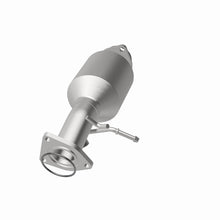 Load image into Gallery viewer, MagnaFlow OEM Grade Direct Fit Converter 15-16 Honda CR-V 2.4L