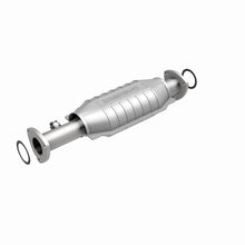 Load image into Gallery viewer, MagnaFlow Direct Fit Catalytic Converter Cavalier-Sunfire 96-97 2.2L