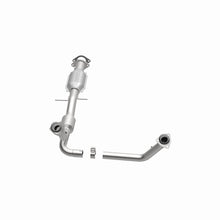 Load image into Gallery viewer, MagnaFlow Direct Fit Catalytic Converter 00-03 Chevy S-10 4.3L