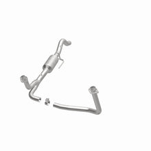 Load image into Gallery viewer, MagnaFlow Direct Fit Catalytic Converter 00-03 Durango 4WD OEM