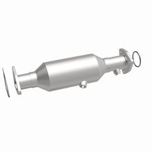 Load image into Gallery viewer, MagnaFlow DF Cat. Conv 97-99 Acura CL 3.0L/99 TL 3.2L / 98-02 Honda Accord 3.0L/99-02 Odyssey 3.5L