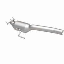 Load image into Gallery viewer, MagnaFlow Direct Fit Catalytic Converter 04-07 VW Touareg 4.2L Passenger Side