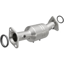 Load image into Gallery viewer, MagnaFlow Direct Fit Catalytic Converter 2010-2012 CX-7 2.5 L Underbody