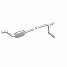 Load image into Gallery viewer, MagnaFlow Direct Fit Catalytic Converter 04-05 Dodge Ram 1500 Pickup 5.7L P/S