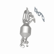 Load image into Gallery viewer, MagnaFlow Direct Fit Catalytic Converter 01-04 Frontier Manifold Driver Side 3.3L