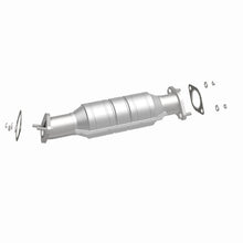 Load image into Gallery viewer, MagnaFlow Direct Fit Catalytic Converter 10-12 Forte 2.0L Fed Rear