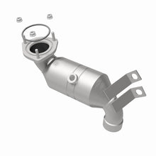 Load image into Gallery viewer, MagnaFlow Direct Fit Catalytic Converter 02-03 Jaguar X-Type Rear