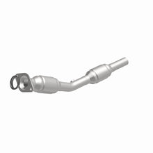 Load image into Gallery viewer, MagnaFlow Direct Fit Catalytic Converter 03-04 Vibe/Matrix/Corol OEM