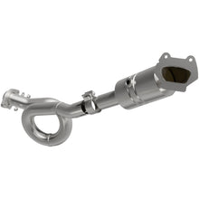 Load image into Gallery viewer, MagnaFlow Direct Fit Catalytic Converter 2018 Jeep Wrangler 3.6L V6 OEM Manifold
