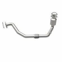Load image into Gallery viewer, MagnaFlow Direct Fit Catalytic Converter 00-03 Saturn 3L Front CA