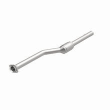 Load image into Gallery viewer, MagnaFlow Direct Fit Catalytic Converter 99-00 BMW 540i 4.4L PS Rear