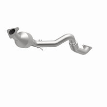 Load image into Gallery viewer, MagnaFlow Direct Fit Catalytic Converter 07 VW Touareg 3.6L Front close