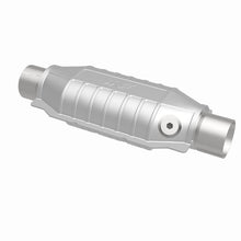 Load image into Gallery viewer, MagnaFlow Universal Catalytic Converter 2.25 inch with single O2 OEM