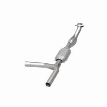 Load image into Gallery viewer, MagnaFlow Direct Fit Catalytic Converter 97-99 Ford Vans 4.6L