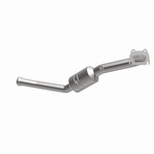 Load image into Gallery viewer, MagnaFlow Direct Fit Catalytic Converter OEM 11-12 Jeep Grand Cherokee 3.6L