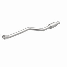 Load image into Gallery viewer, MagnaFlow Direct Fit Catalytic Converter BMW 5 08-09 Rear OEM
