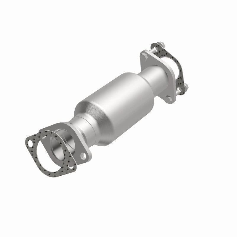 MagnaFlow Direct Fit Catalytic Converter 2011 Kia Sorento 3.5 Underbody