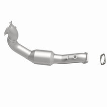 Load image into Gallery viewer, MagnaFlow Direct Fit Catalytic Converter BMW 3 07-08 Front OEM