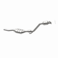 Load image into Gallery viewer, MagnaFlow Direct Fit Catalytic Converter 03 Volkswagen Passat 2.8L