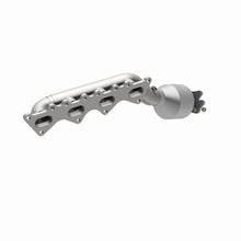 Load image into Gallery viewer, MagnaFlow Direct Fit Catalytic Converter 2009 Kia Borrego 4.6L Passenger Side