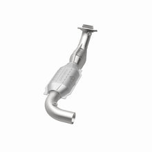 Load image into Gallery viewer, MagnaFlow Direct Fit Catalytic Converter 97-98 Ford Trucks 4.6L